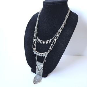 NE15 Hobo silver plated 3 layers statement necklace Preowned 24 in